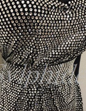 ストーン装飾付き黒ラテンドレス❣️ 社交ダンス衣装 黒のラテンドレス ストーン装飾付き M （社交