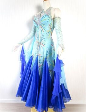 値下げ☆【掲載依頼】試着可・社交ダンス中古ドレス・白樺ドレス